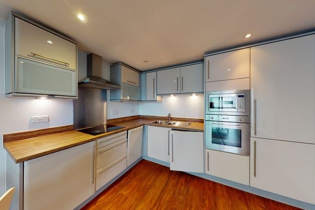 Thumbnail Flat to rent in Fathom Court, 2 Basin Approach, London