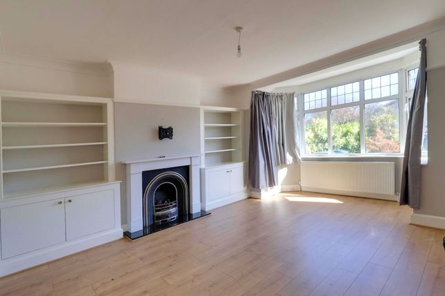 104 Shirley Avenue, Croydon photo 4