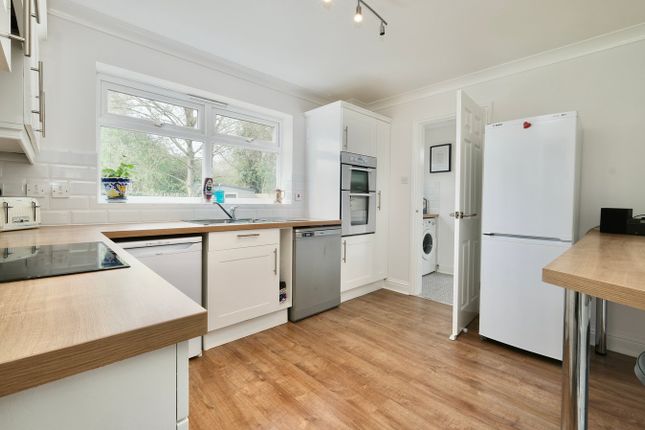 23, Riddiford Crescent, Huntingdon photo 4