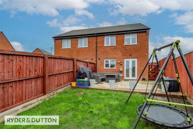 6, Glaramara Close, Manchester photo 3