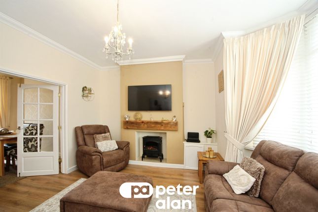 21, Montclaire Avenue, Blackwood photo 2