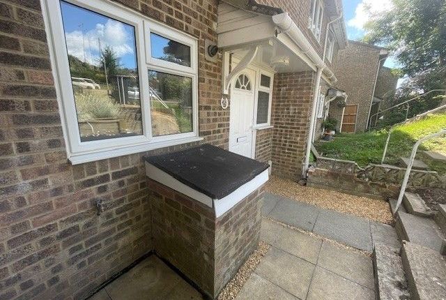 24 Kingsley Close, St. Leonards-on-Sea photo 2