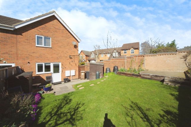 Lambourn Drive, Luton LU2, 3 bedroom end terrace house for sale ...