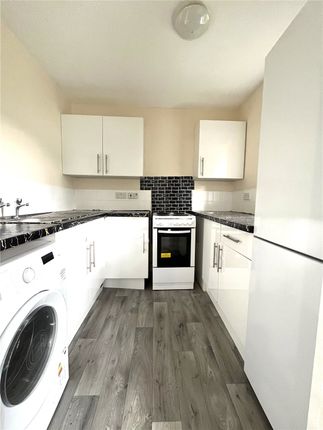 30, Timber Bank, Kent photo 2