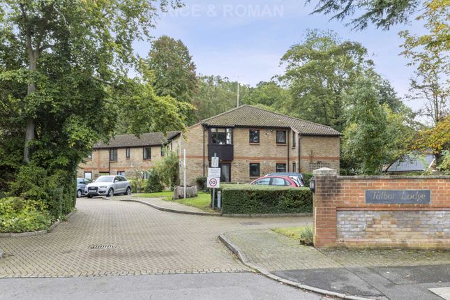 Thumbnail Flat for sale in Talbot Lodge, Esher