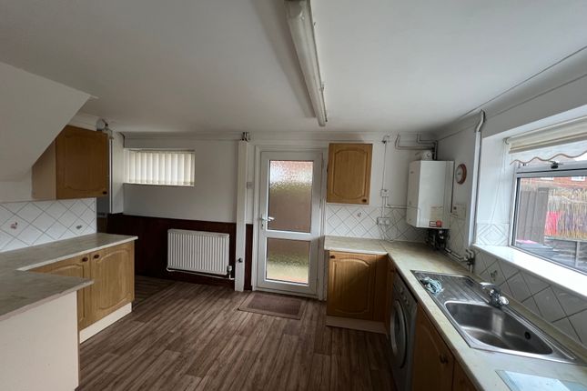 Thumbnail Property to rent in Welland Road, Dogsthorpe, Peterborough