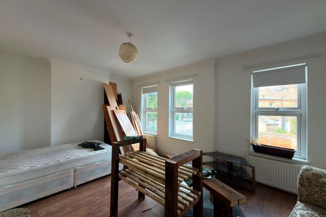249 & 251, Edward Road, London photo 4