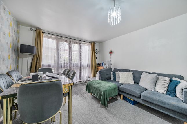 1-bed flat on New Goulston Street, London E1, £375,000