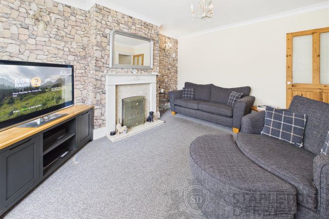 70, Vista Road, Newton-Le-Willows photo 2