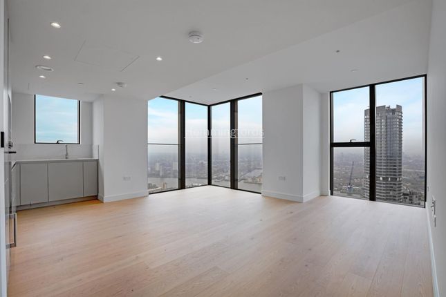 03-Fe7Bouttakes-82522-Hmf-Jj-4906 Harcourt Tower-1