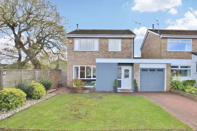 Thumbnail Detached house for sale in Barnes Green, Spital, Wirral