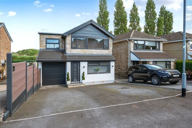 23, Kirklees Close, Pudsey photo 2