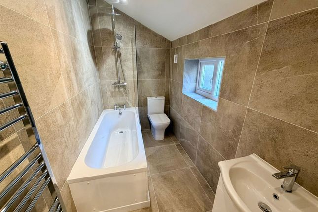 123 Gladstone Street, Abertillery photo 4