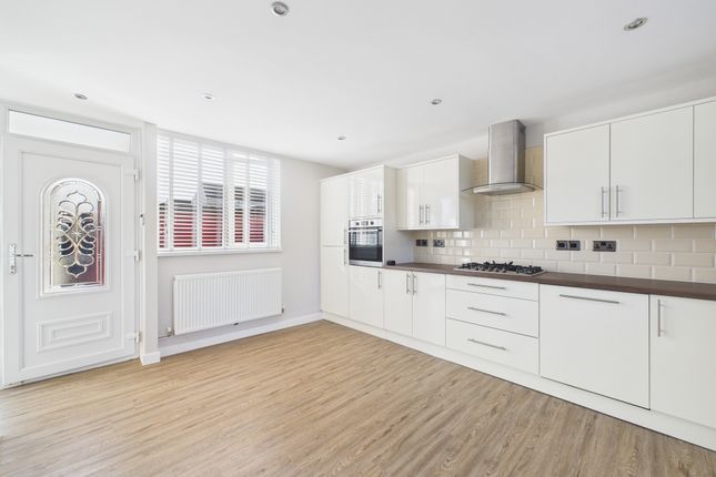 315, Gleneagles Park, Hull photo 4