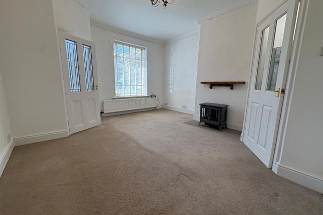 4, Commercial Street, Bradford photo 2