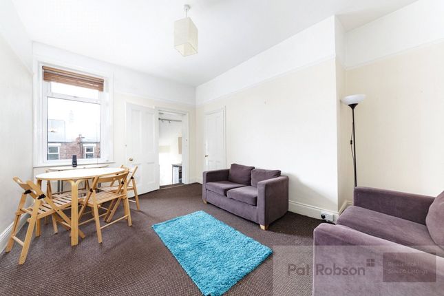 2-bed flat on 74, Kelvin Grove, Newcastle Upon Tyne, £110,000