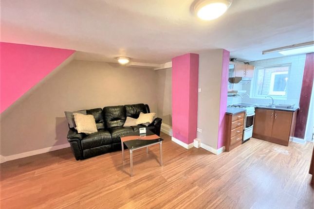 Flat 1, 125, London Road, Preston photo 3