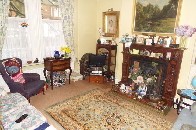 Terraced house for sale in Victoria Avenue, Princes Avenue, Hull