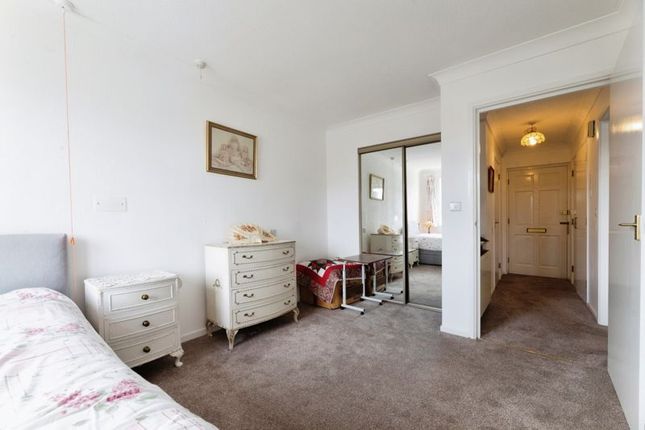 Flat for sale in Manor Court Lodge, South Woodford