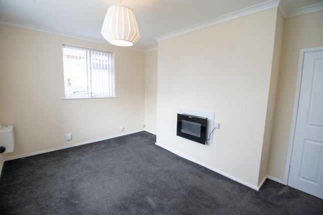 32, Windermere Road, Bolton photo 3