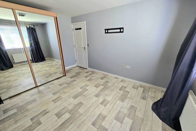28 Ffordd Maendy, Bridgend photo 4