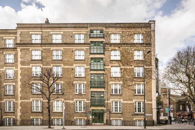 Thumbnail Flat to rent in Tooley Street, London