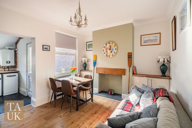 32, South Road, Wirral photo 4