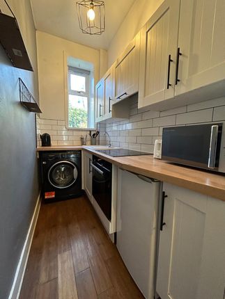 Flat to rent in 17 Howburn Place, Aberdeen
