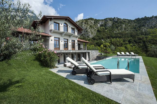 Property for sale in Boutique Villa, Tremezzo, Lake Como, Lombardy, 22019