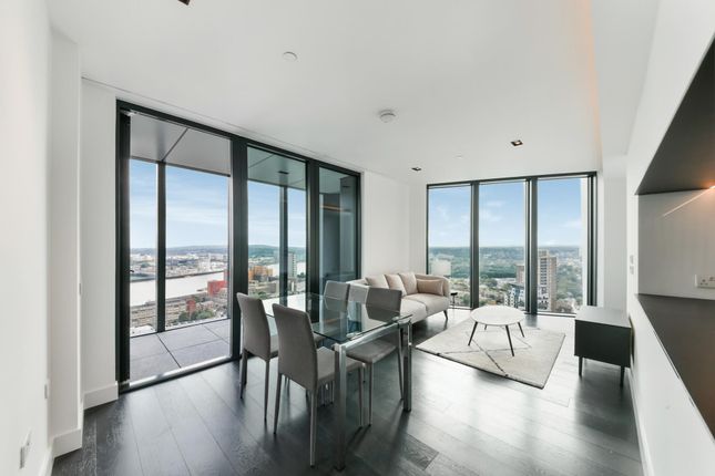 Thumbnail Flat to rent in Amory Tower, The Madison, Marsh Wall, Canary Wharf