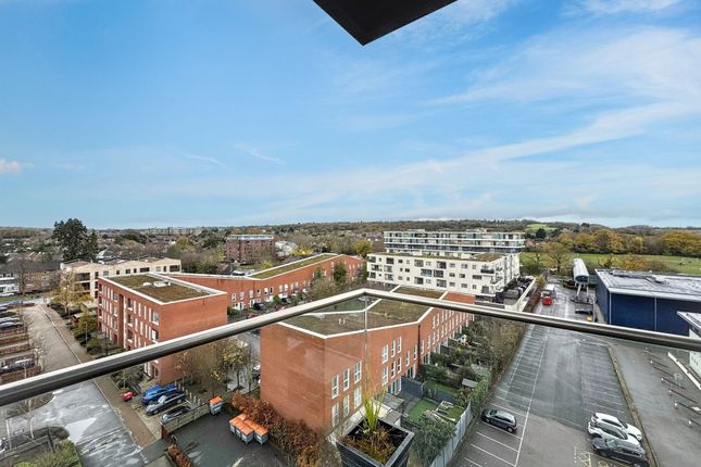 Flat 34, Hallington Court, Edgware photo 2