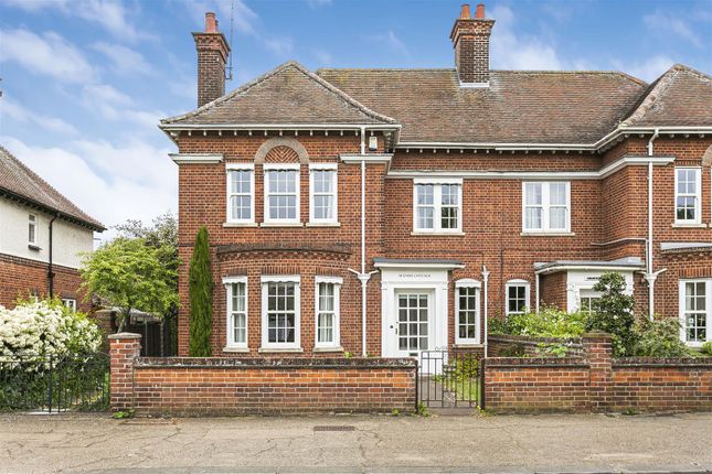 Thumbnail Detached house for sale in The Avenue, Newmarket