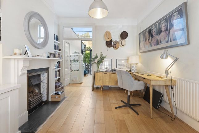 86, Gosberton Road, London photo 4