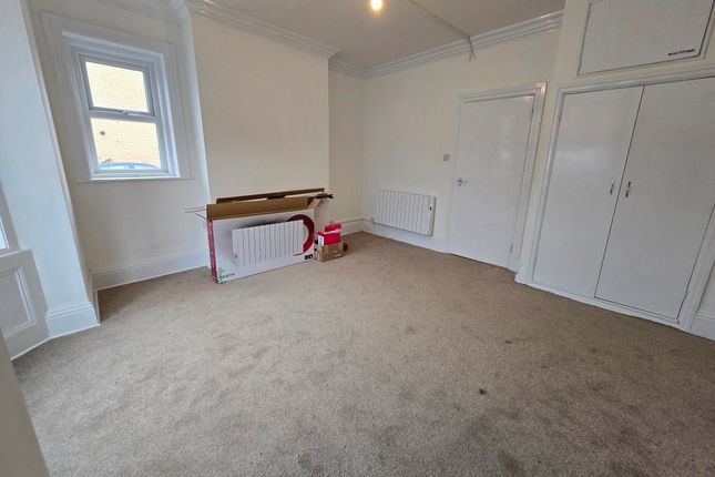 Flat 1, 28 Gladstone Road, Scarborough photo 5