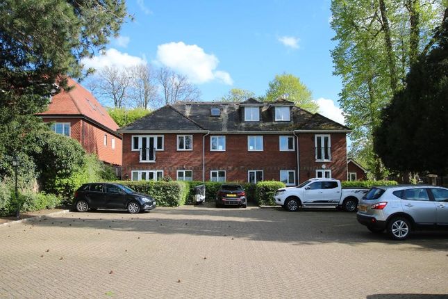 Flat for sale in Epsom Road, Leatherhead