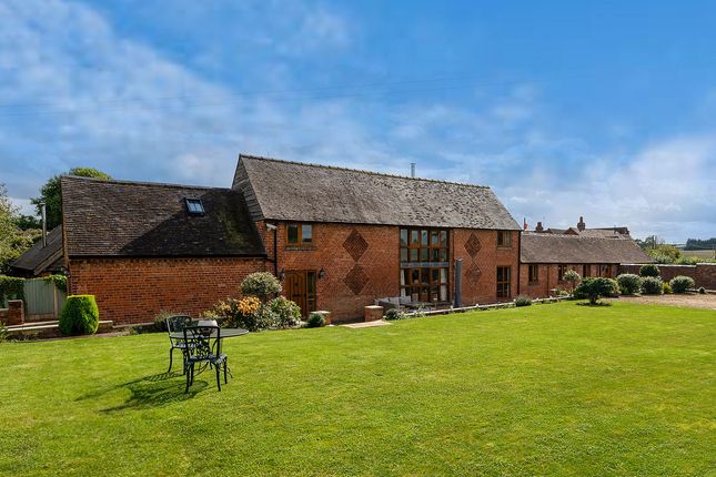 Barn conversion for sale in Holyoakes Lane - Bentley, Worcestershire B97
