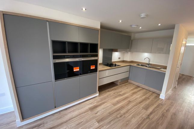 15, MARKET HARBOROUGH photo 4