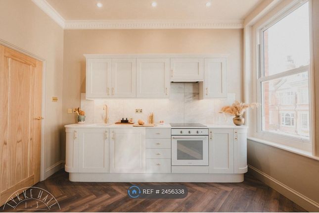 Thumbnail Flat to rent in Second Avenue, Margate