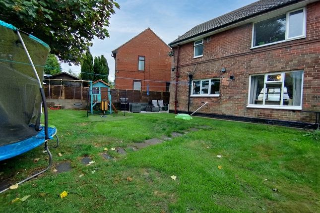 78, Queens Drive, Stoke-on-Trent photo 5