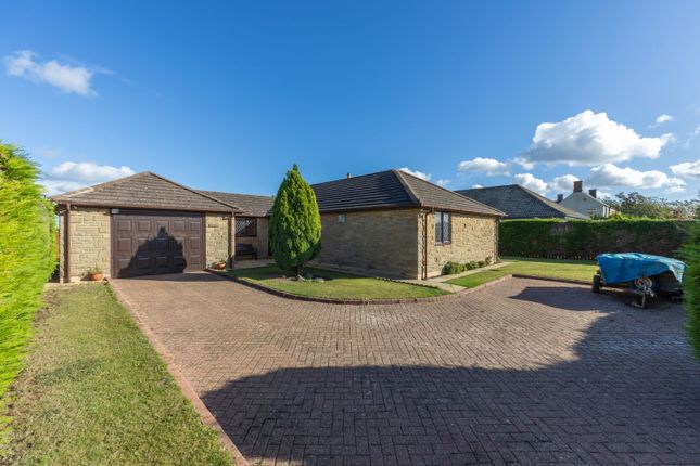 3-bed bungalow on Copperbeech, Morpeth, £300,000