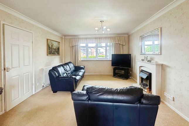 11, Sergeants Lane, Manchester photo 3