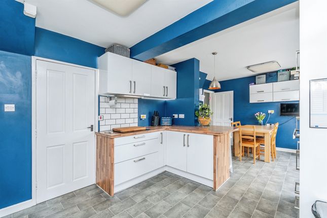 3, Mitchells Close, Romsey photo 4