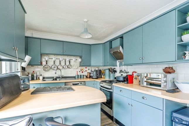 37a, Gordon Avenue, Bognor Regis photo 4
