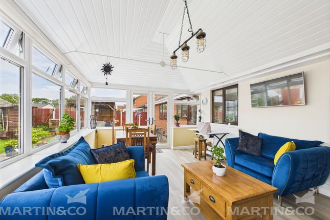 Cam02406G0-Pr0483-Still014