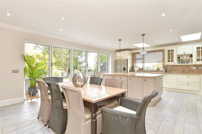 Dillywood Lane Higham, Rochester photo 4