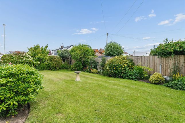 21, Formby Fields, Liverpool photo 2