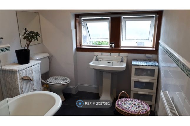 Terraced house to rent in Parkhill Road, Glasgow