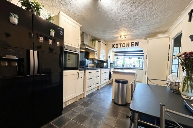 3 St Lawrence Crescent, Shaftesbury photo 3