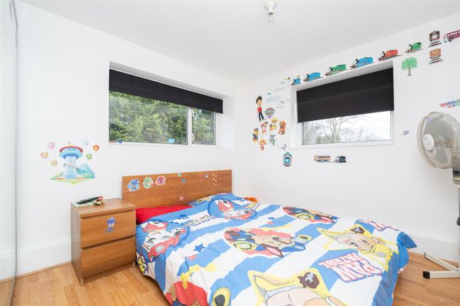 Semi-detached house for sale in Glade Lane, Southall