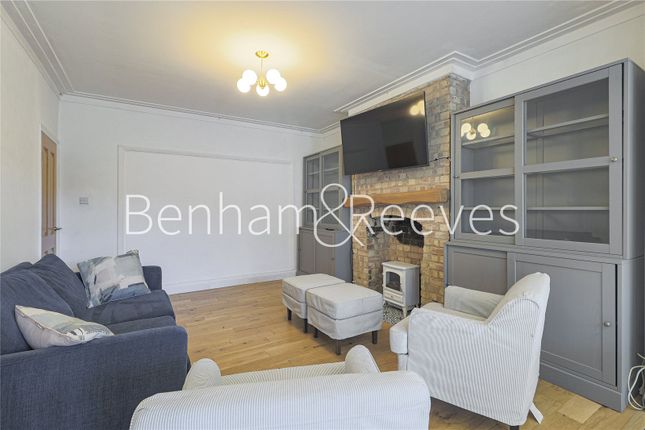 Linkside, London photo 3